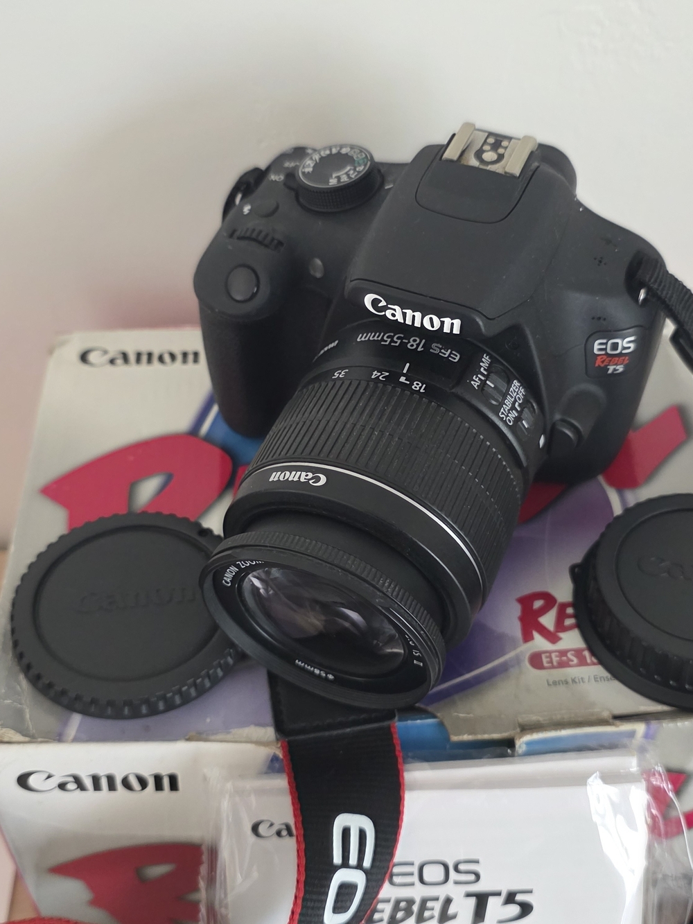 Canon EOS Rebel T5 DSLR Camera with Black 18-55mm Lens